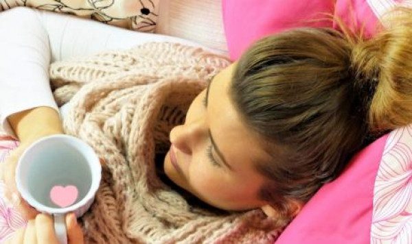 Saat sakit tenggorokan, mengonsumsi minuman yang tepat sangat dibutuhkan (Foto: ilustrasi/ Pxhere)