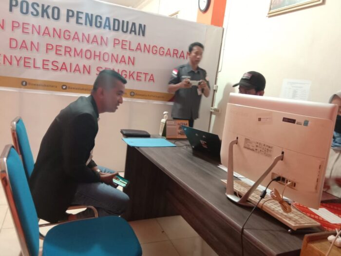 Muhammad Ishak, yang melayangkan laporan tersebut kepada Bawaslu Kaltara, Senin (2/11/2020) sekira pukul 10.00 Wita.