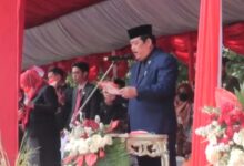 Photo of HUT RI Ke-77, Ketua DPRD Balikpapan Kembali Dipercayakan Sebagai Pembaca Teks Proklamsi