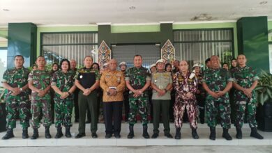 Photo of Keluarga Besar TNI Kota Balikpapan Menolak Pemberitaan TNI Sebagai Organisasi Gerombolan