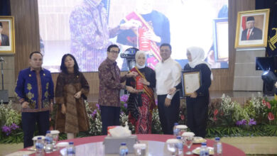 Photo of Menteri Hukum dan HAM Yasonna Laoly Berikan Apresiasi Putri Ariani